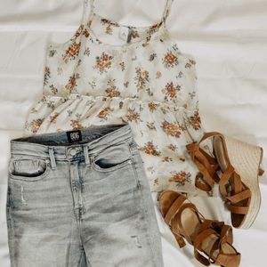 White Floral tank top size medium